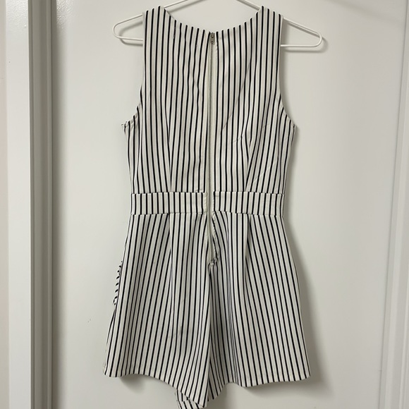 Black and White Stripe Playsuit - Picture 4 of 5